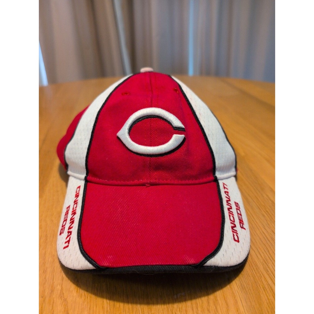 Cincinnati Reds Hat Strapback Baseball Cap Red Youth MLB 47 Brand Adjustable